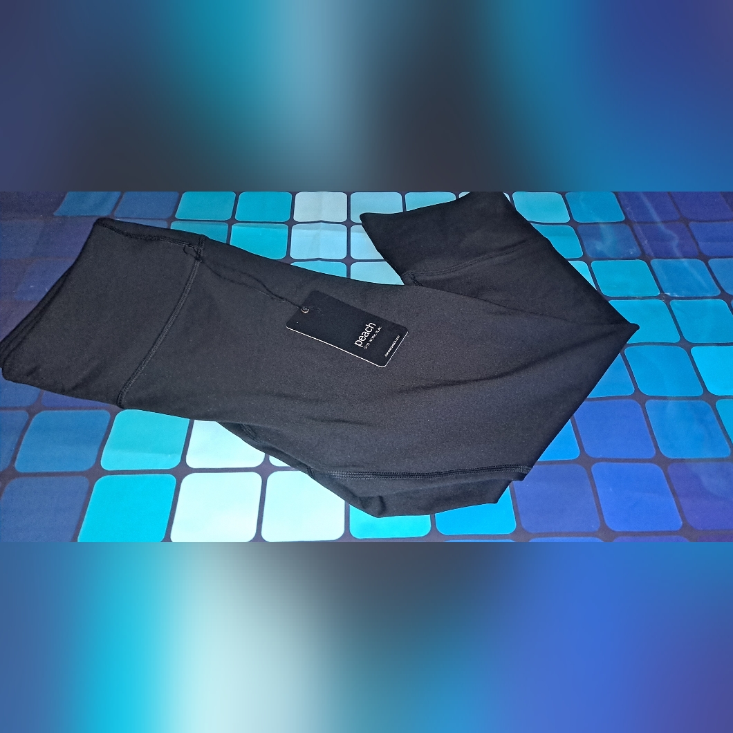 Iris Capri Pants